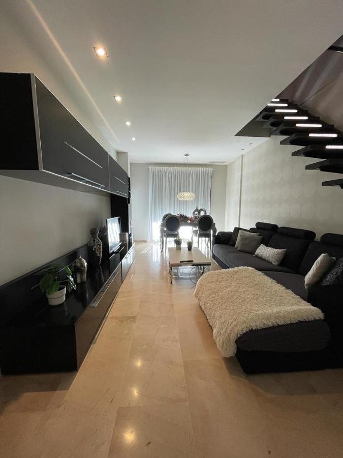 Penthouse In Elche Exterior foto